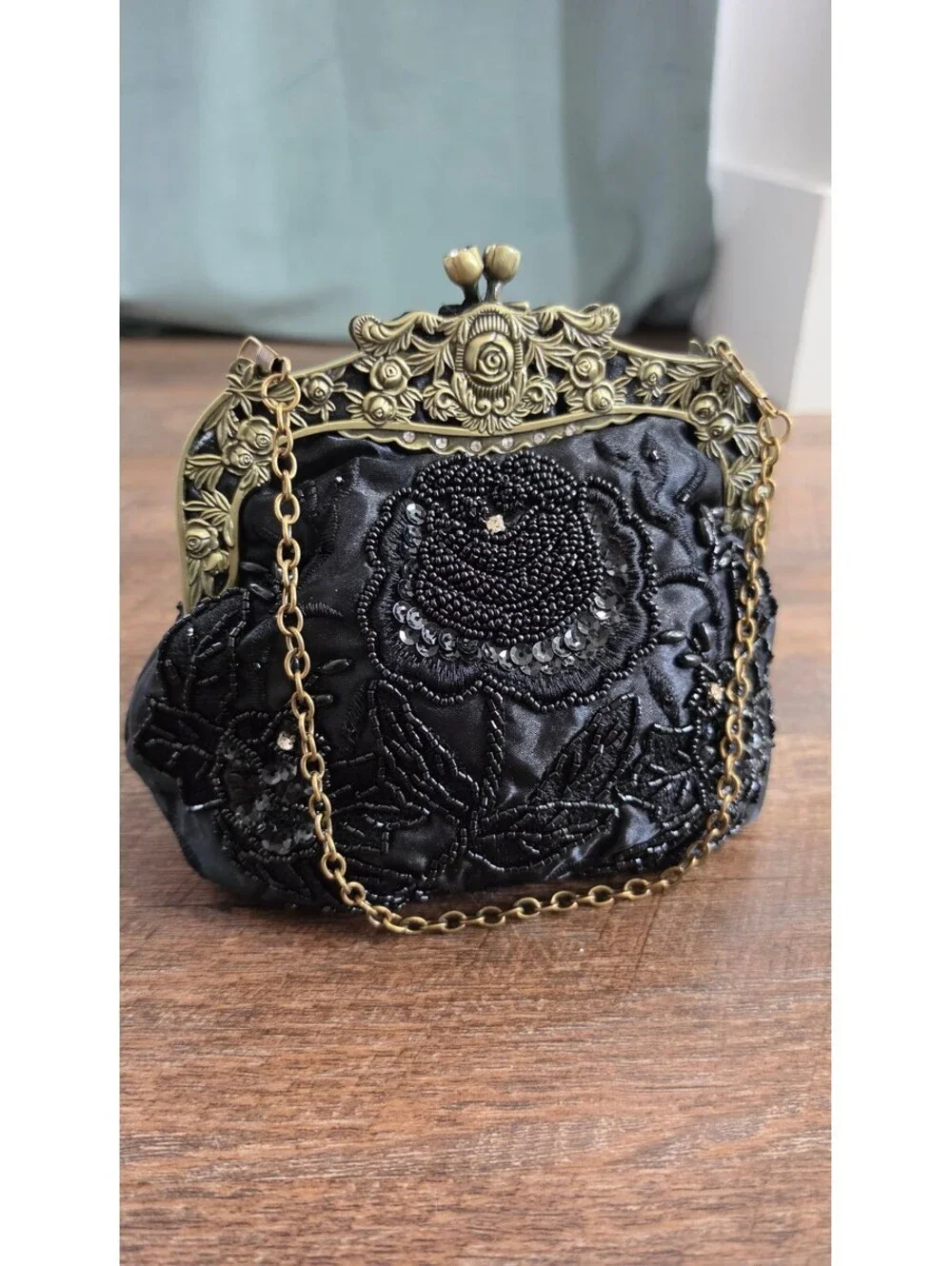 Vintage Style Black Beaded Floral Evening Purse with Chain Strap